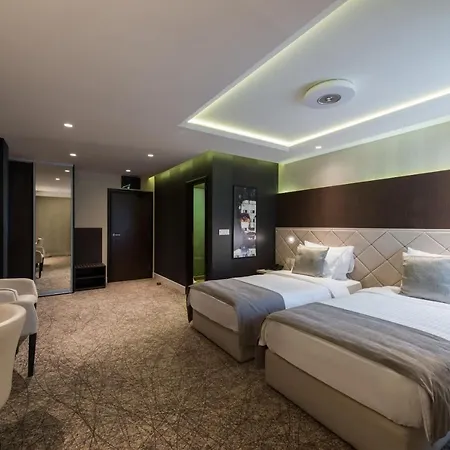 Garni Aveny 4*