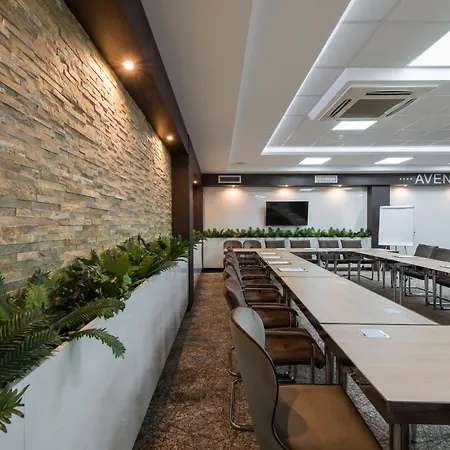 Garni Aveny Hotel